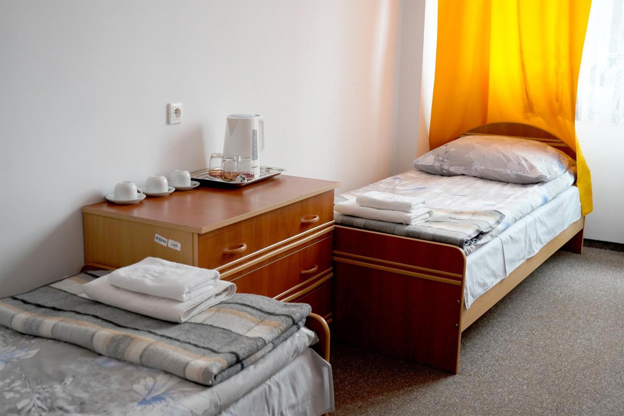 Dom Studencki Zodiak Hostel Wroclaw Ngoại thất bức ảnh